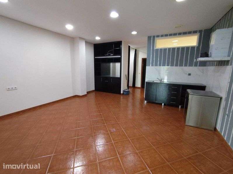 T2 aluguer duraçao 1 ano Rio de Moinhos - Grande imagem: 4/9