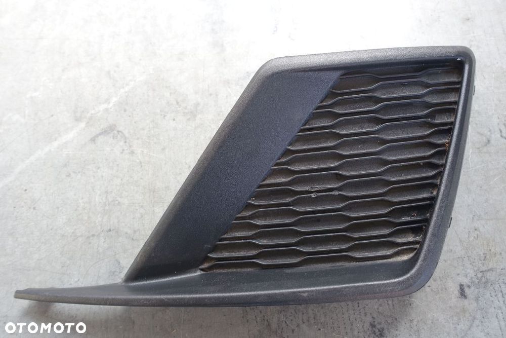 KRATKA ZDERZAKA PRAWA LEWA  IBIZA V 6F0 - 3