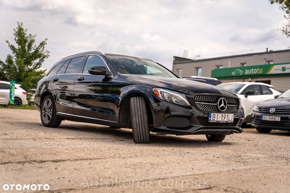 Mercedes-Benz Klasa C 300 9G-TRONIC - 4
