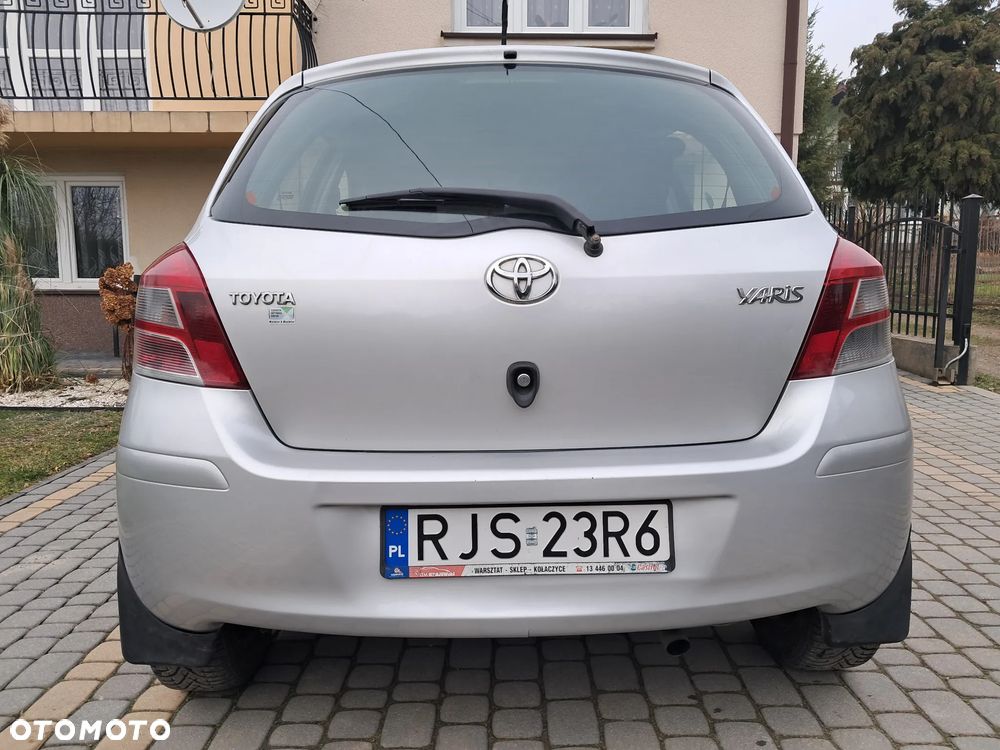 Toyota Yaris 1.33 2010 - 3