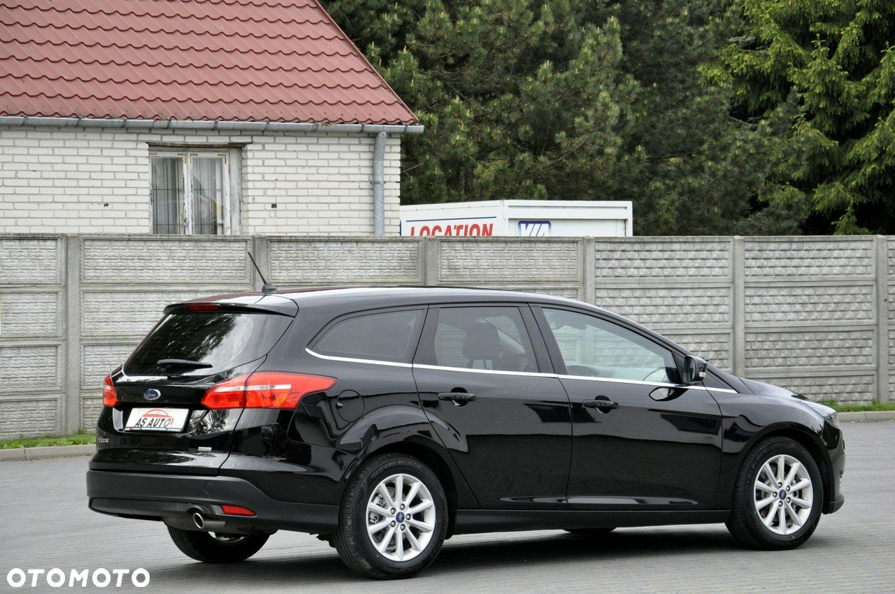 Ford Focus Turnier 1.5 EcoBoost Start-Stopp-System TITANIUM - 26
