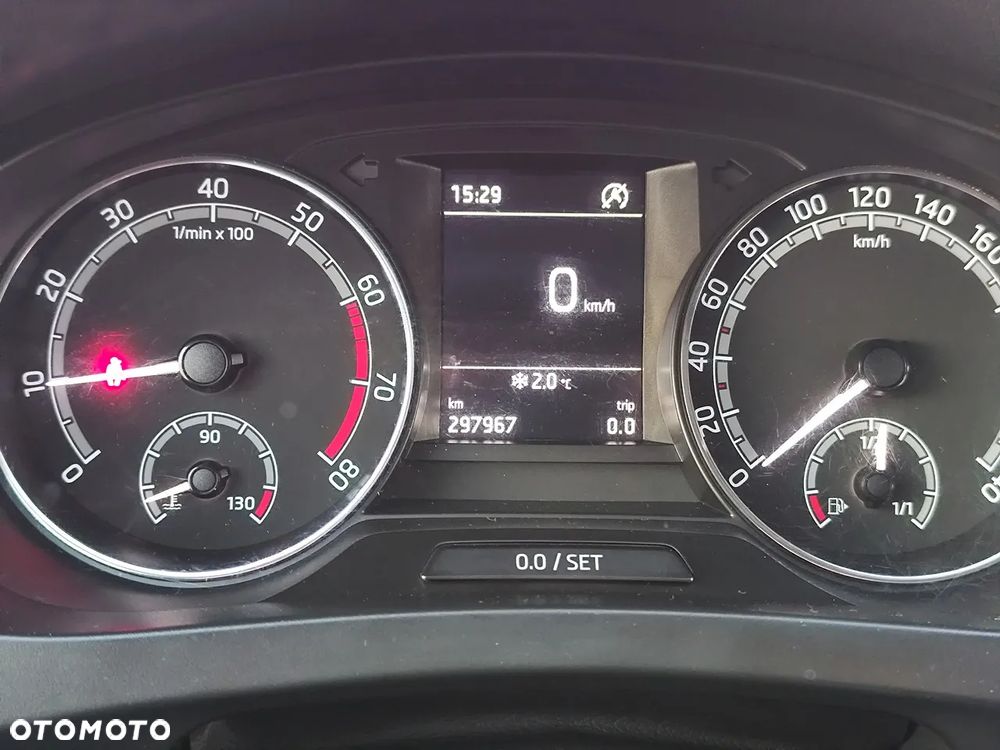 Skoda RAPID Spb 1.0 TSI Ambition - 14
