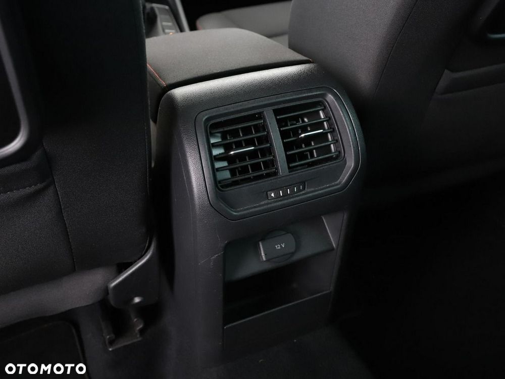 Volkswagen Golf Sportsvan 1.2 TSI (BlueMotion Technology) Sound - 34