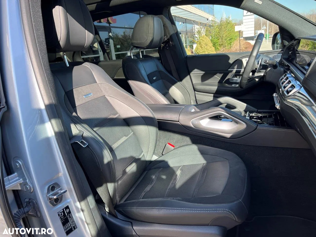 Mercedes-Benz GLE - 12