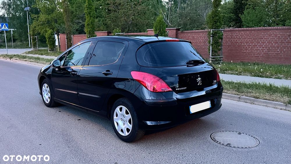 Peugeot 308 1.6 e-HDi Access STT - 11