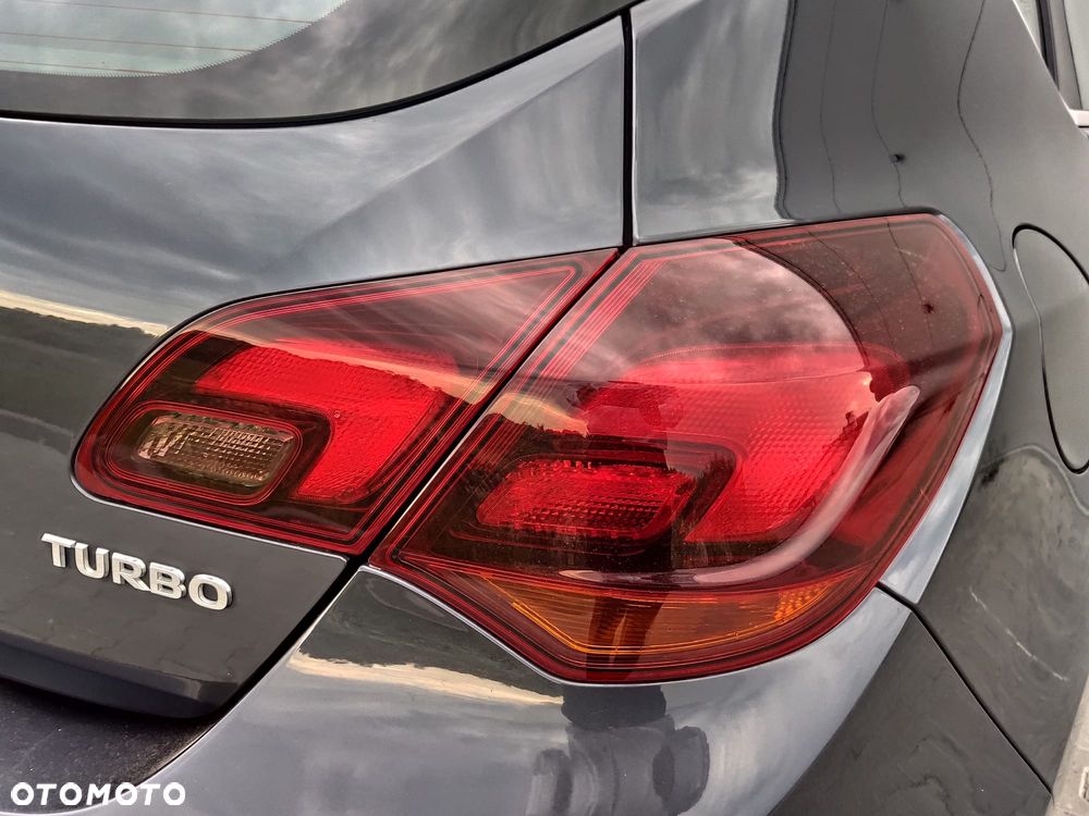 Opel Astra 1.4 Turbo Innovation - 26