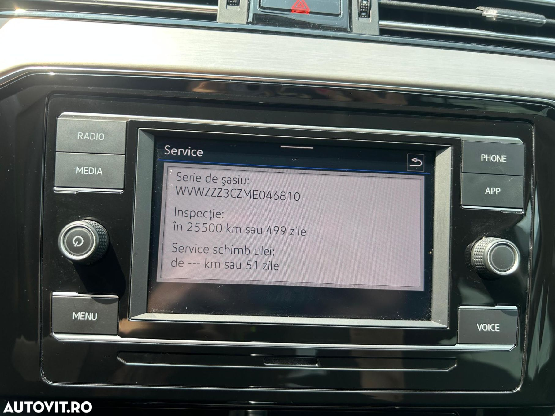 Volkswagen Passat 2.0 TDI DSG Highline - 28