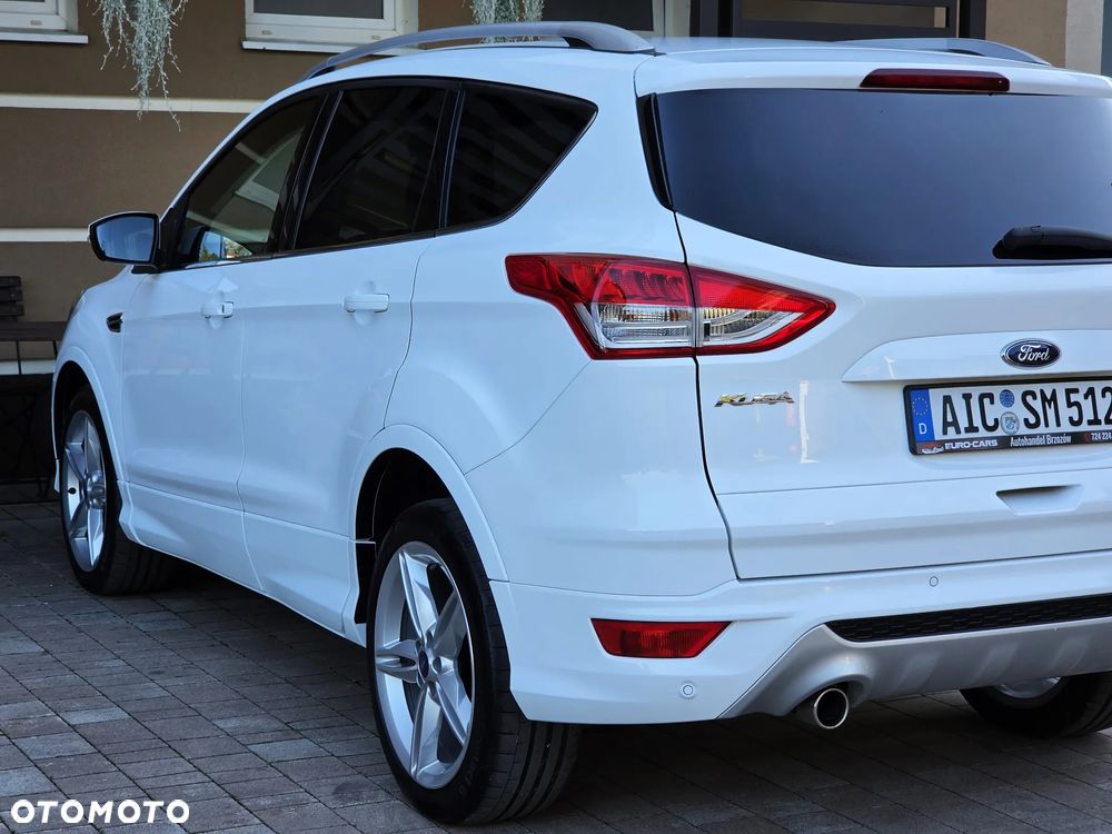 Ford Kuga 2.0 TDCi 2x4 ST-Line - 33