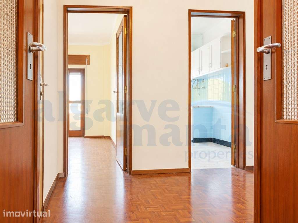 Apartamento T4 com Terraço no Coração de Vila Real de Santo António - Grande imagem: 5/35