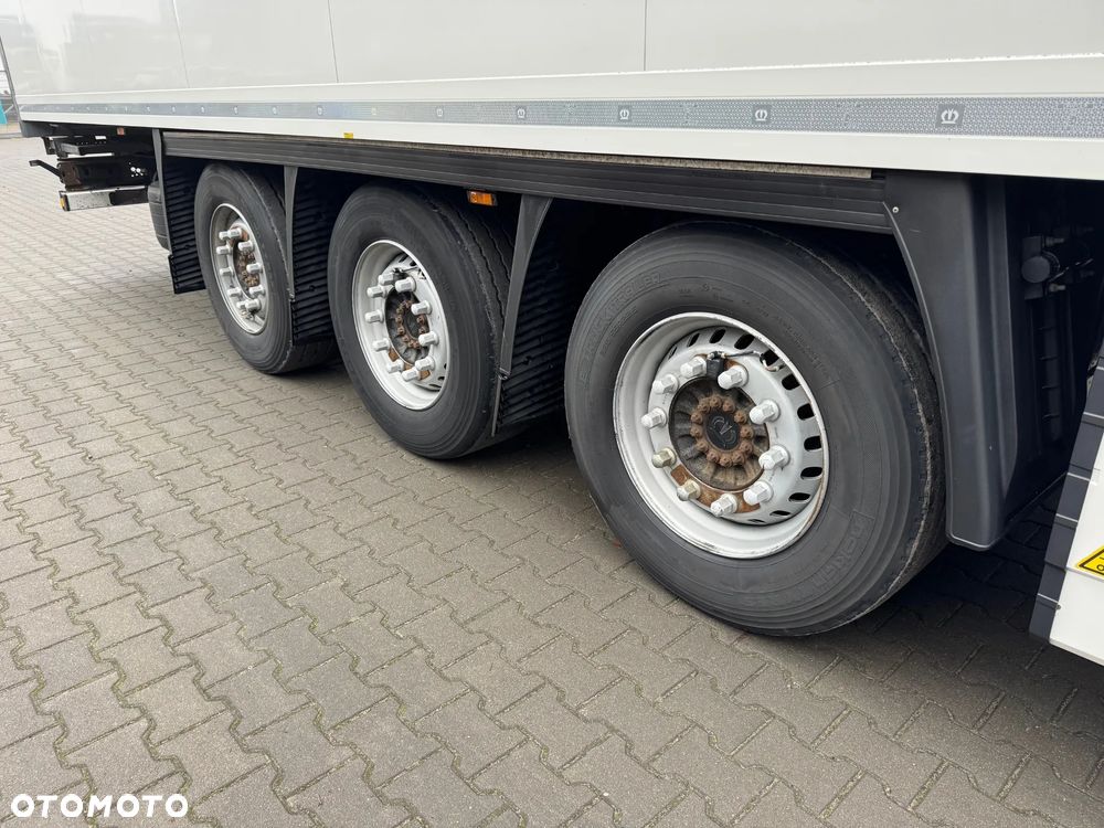 Krone Chłodnia ,Multitemp. Carrier Vector HE19 Mt,Wysokość 2,70 m!! 385/55R22,5 - 23