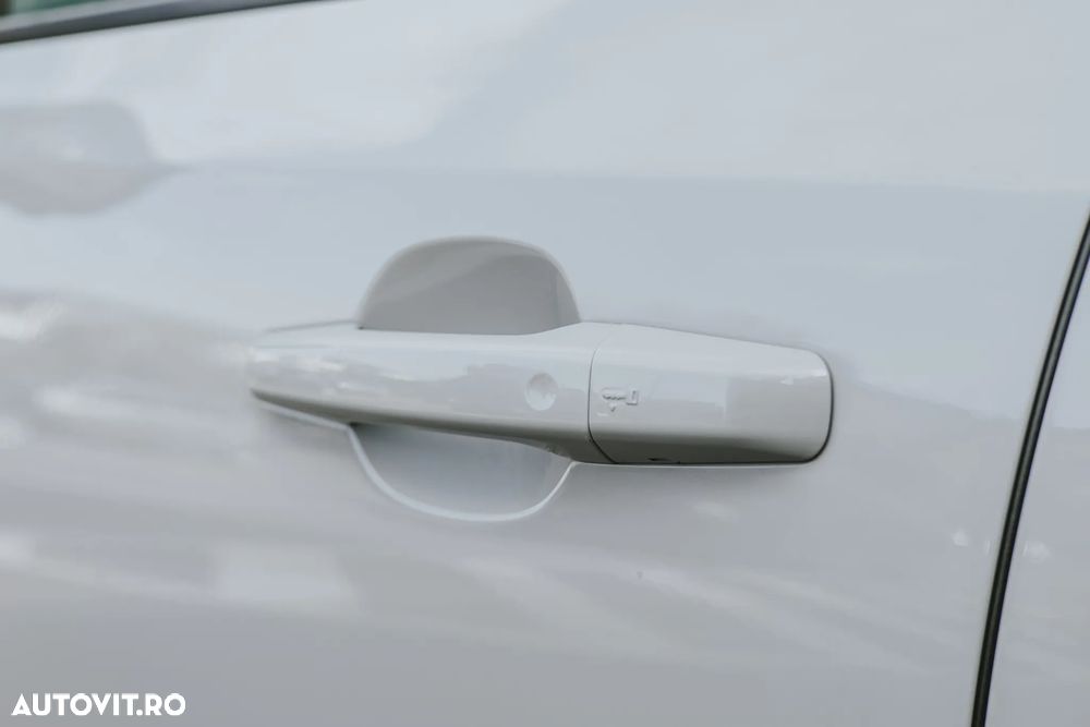 Jaguar E-Pace D180 AWD R-Dynamic SE - 8