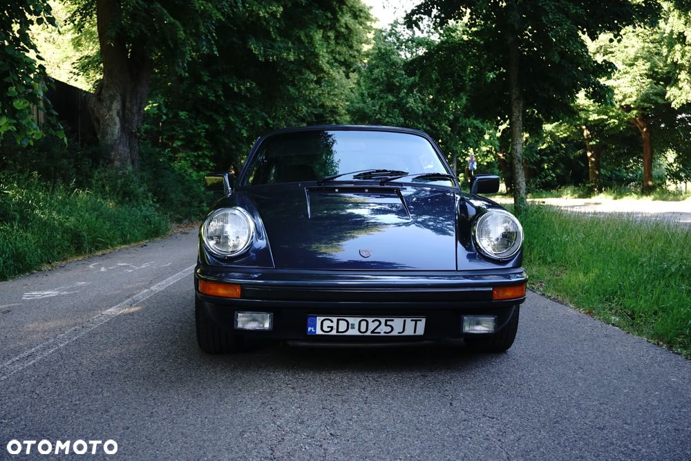 Porsche 911 - 2