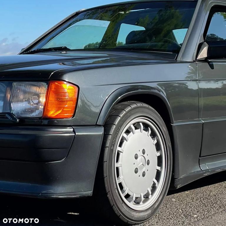 4x Felgi 17 5x112 m.in. do MERCEDES 190 W201 E W124 A124 C124 S124 W202 Gullideckel - F3029 - 4