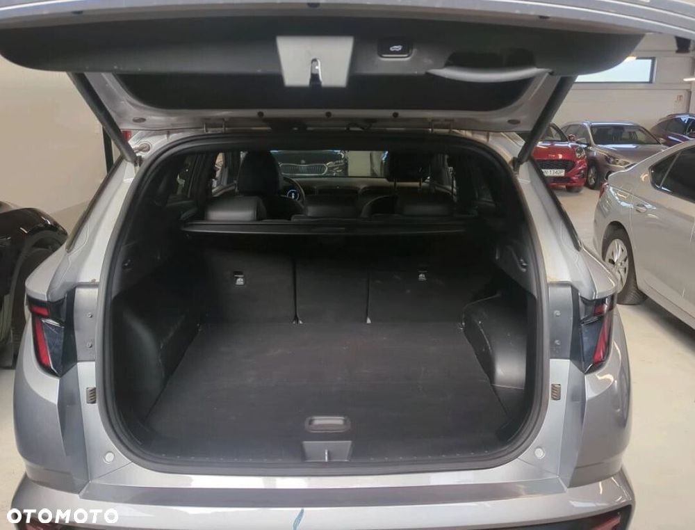 Hyundai Tucson - 8