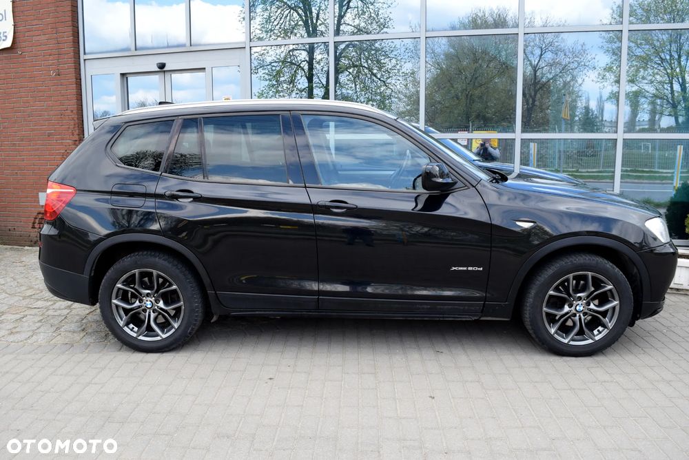 BMW X3 xDrive20d - 14
