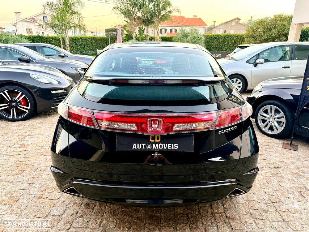 Honda Civic 1.4 i-VTEC Elegance - 21