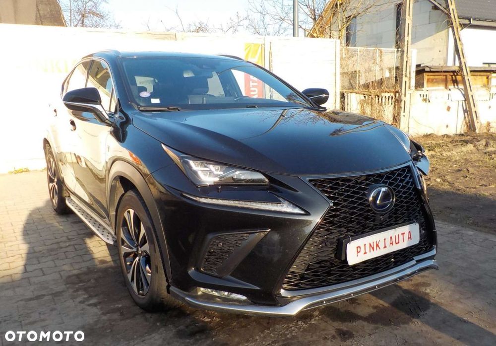 Lexus NX - 1