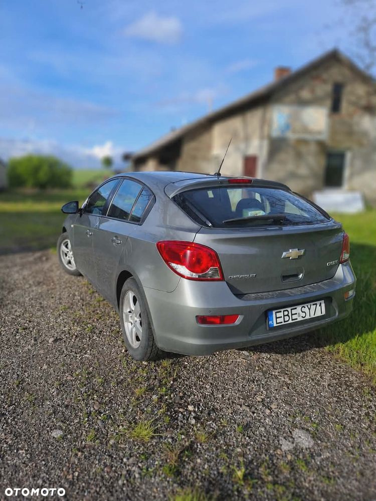 Chevrolet Cruze 1.8 LS (klm) - 2