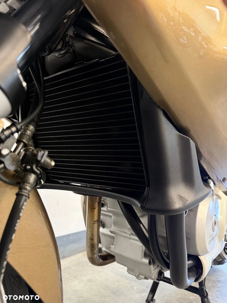 Honda Deauville - 22