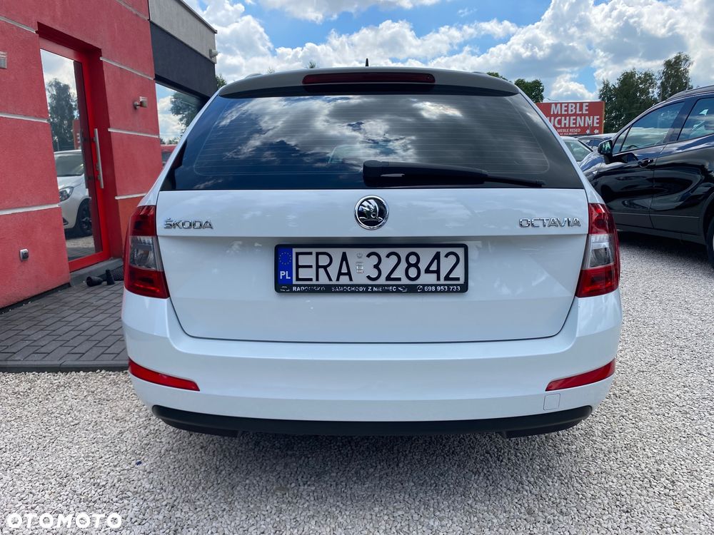 Skoda Octavia 1.6 TDI Ambition - 16