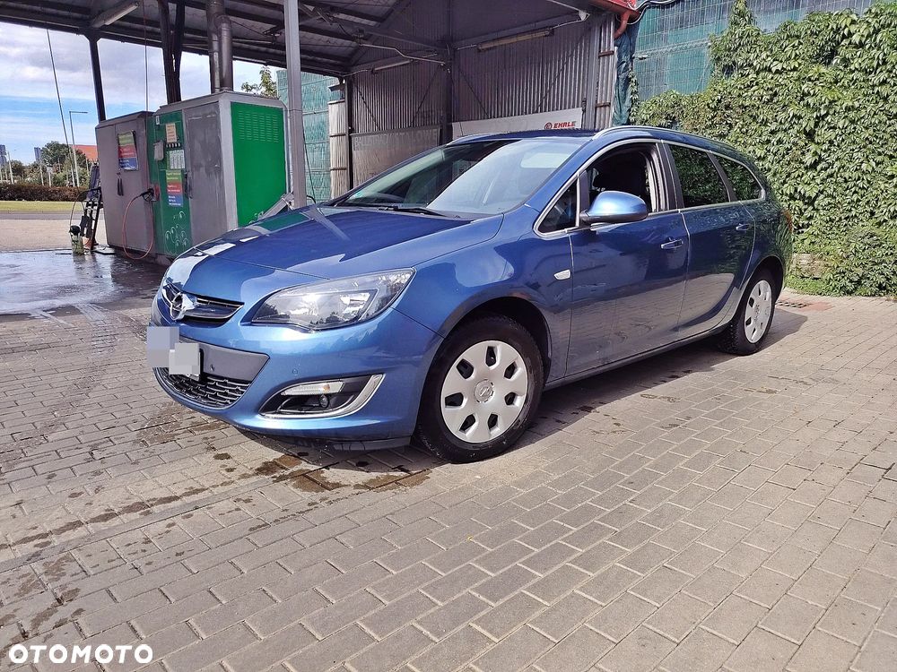 Opel Astra 1.7 CDTI Cosmo - 2