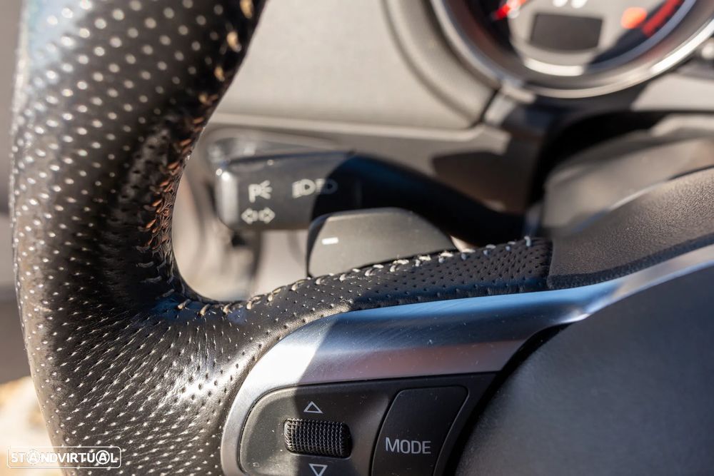 Audi TT Coupé 2.0 TFSI S-line S tronic - 15