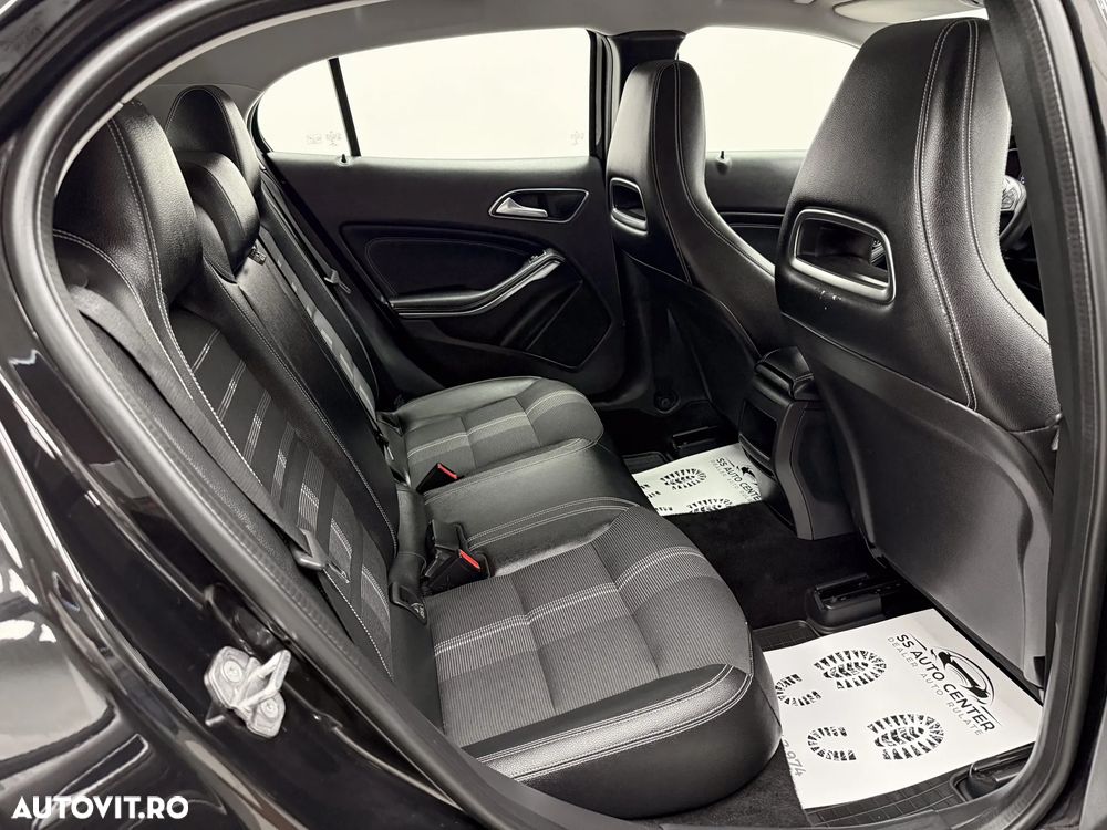 Mercedes-Benz GLA 180 7G-DCT UrbanStyle Edition - 19