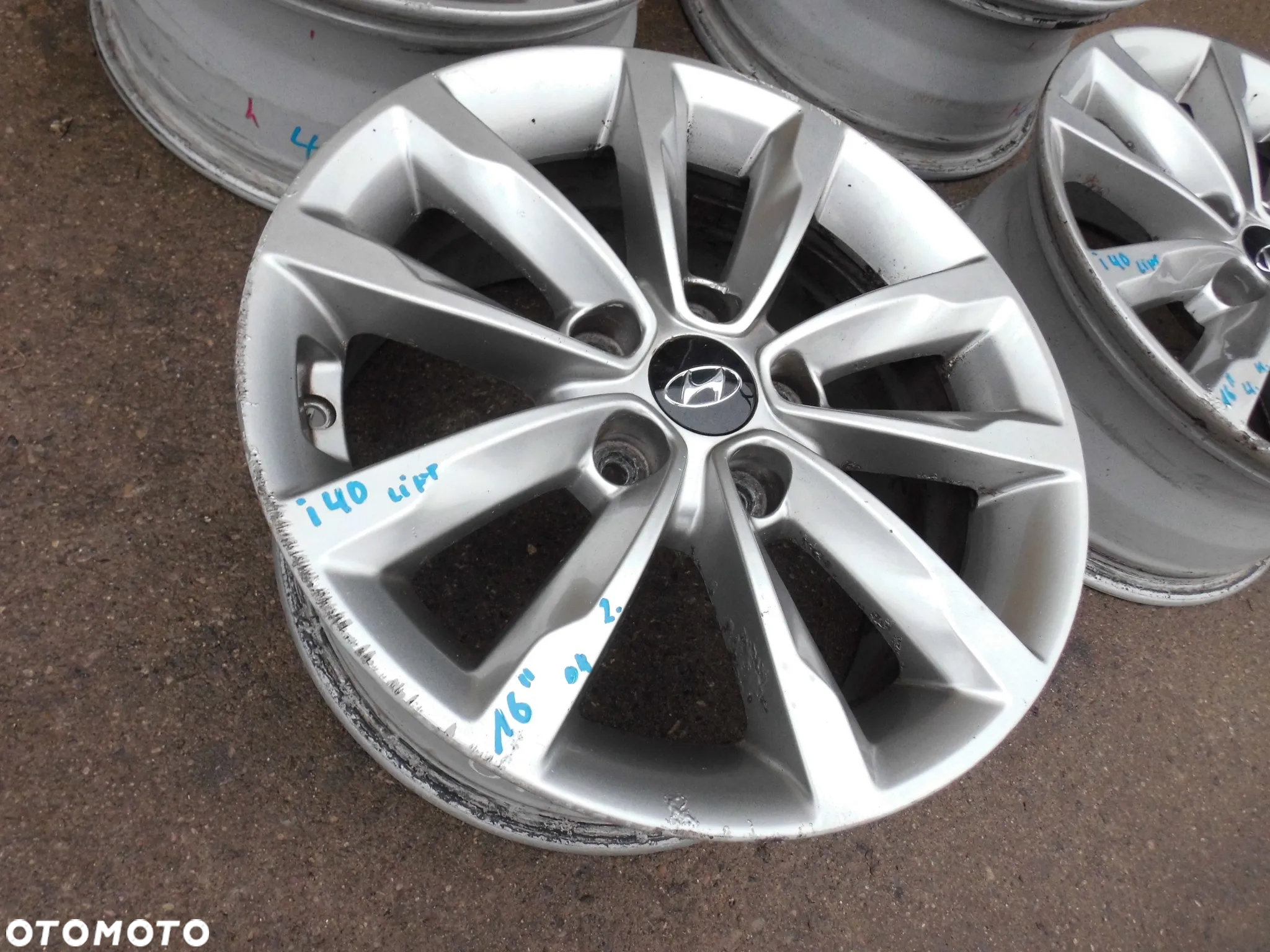 FELGI ALUMINIOWE HYUNDAI I40 LIFT 16 CALI ORYGINAŁ - 4
