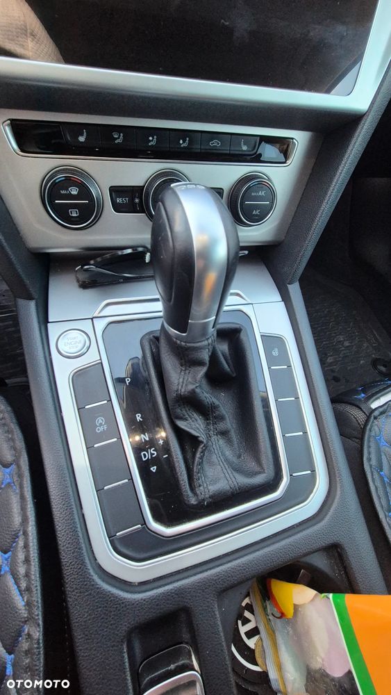 Volkswagen Passat 2.0 TDI BMT Comfortline DSG7 - 11
