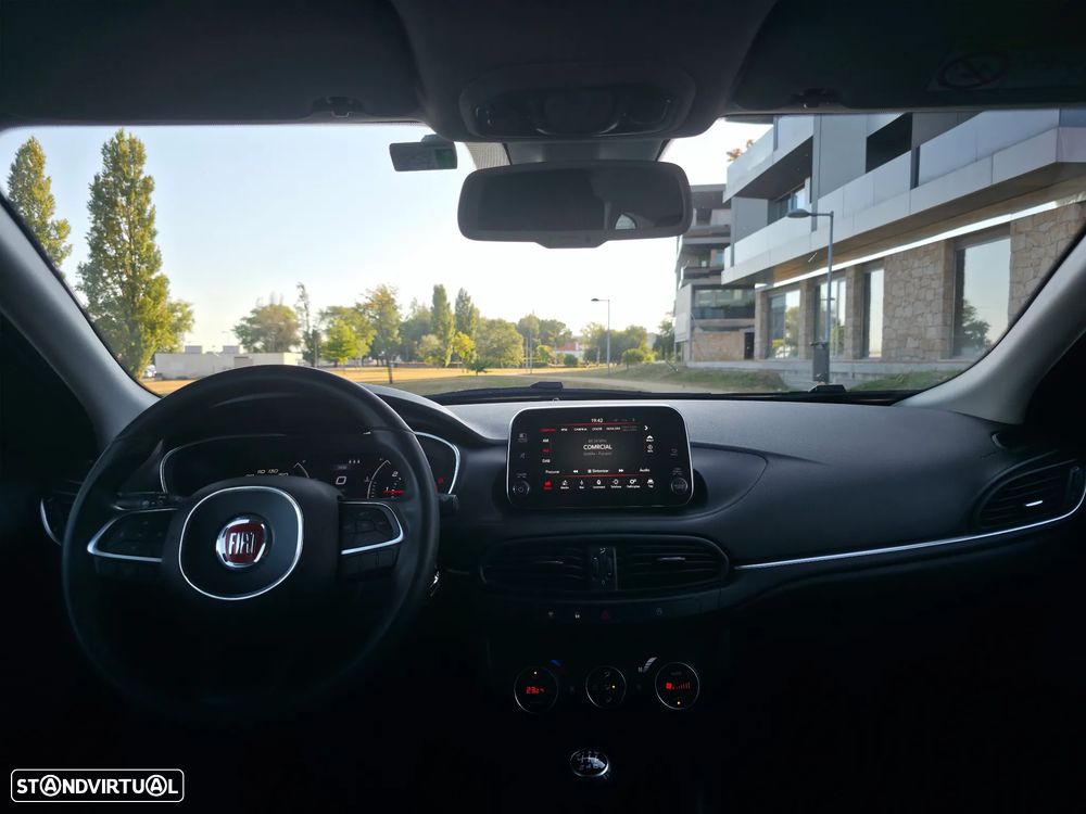 Fiat Tipo Station Wagon 1.6 M-Jet Lounge J17 - 16