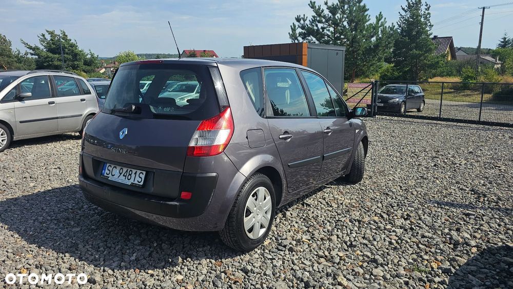 Renault Scenic 1.6 16V Confort Authentique - 7