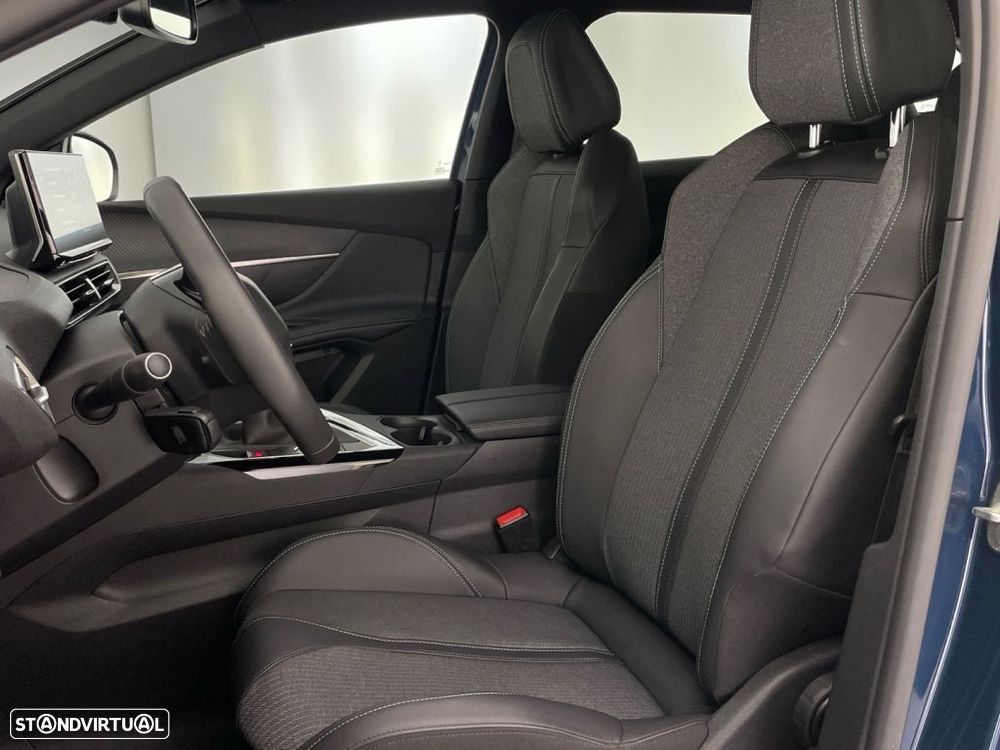 Peugeot 3008 1.2 PureTech Allure - 19
