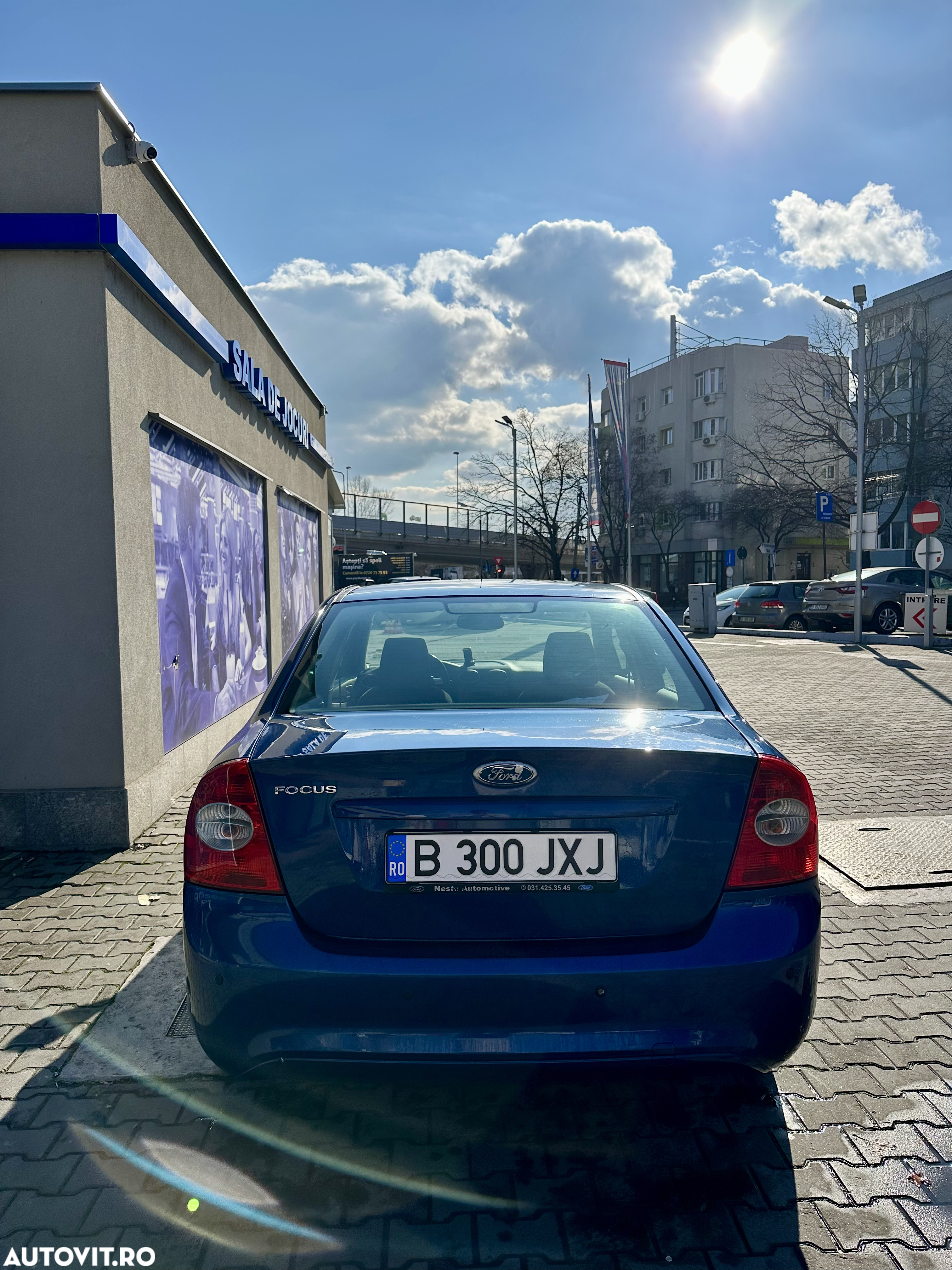 Ford Focus - 7
