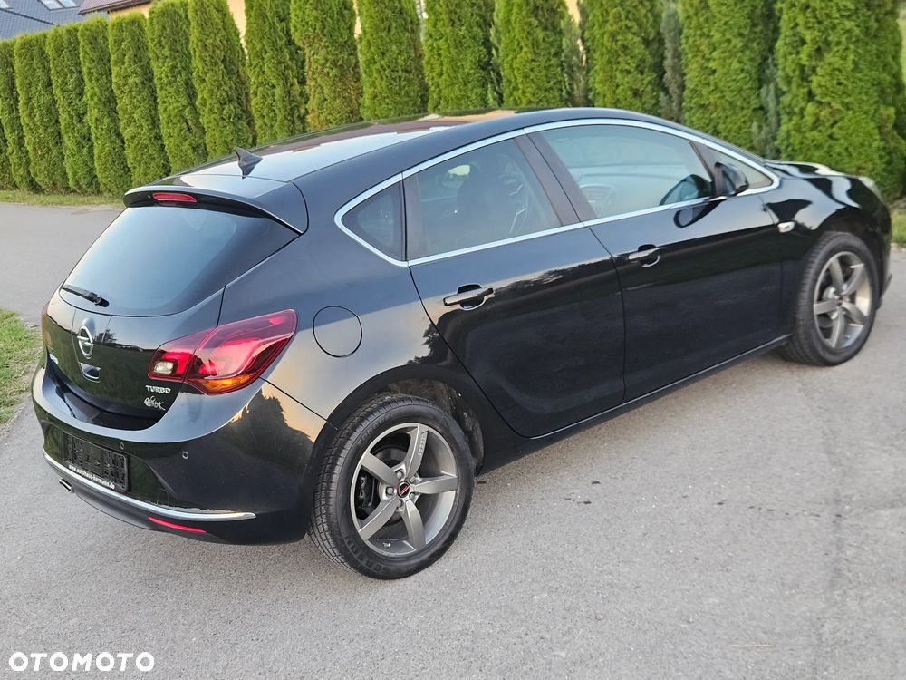 Opel Astra 1.4 T Cosmo - 18