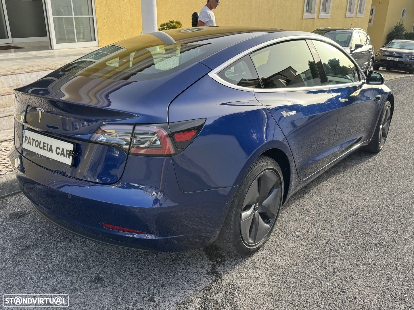 Tesla Model 3 Standard Range Plus RWD - 2