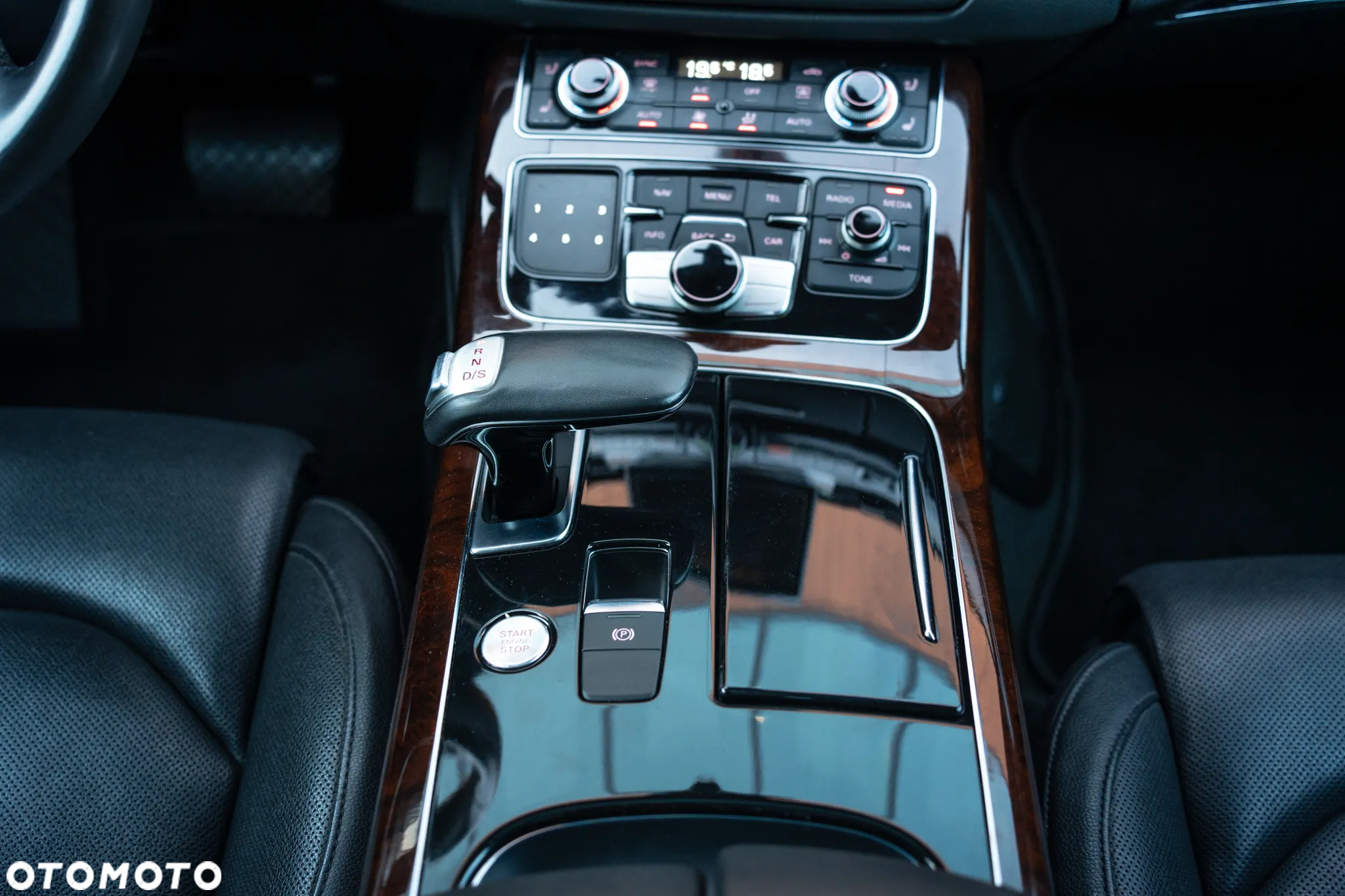 Audi A8 - 26