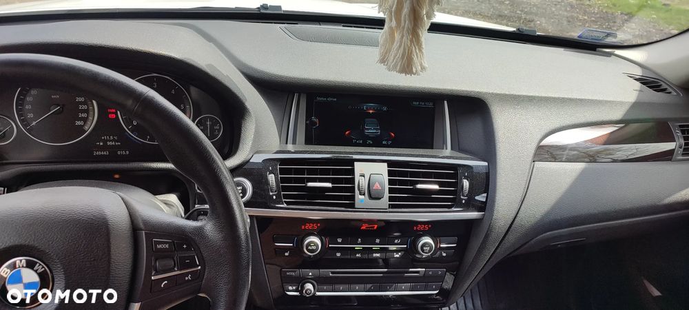 BMW X3 xDrive20d xLine - 10