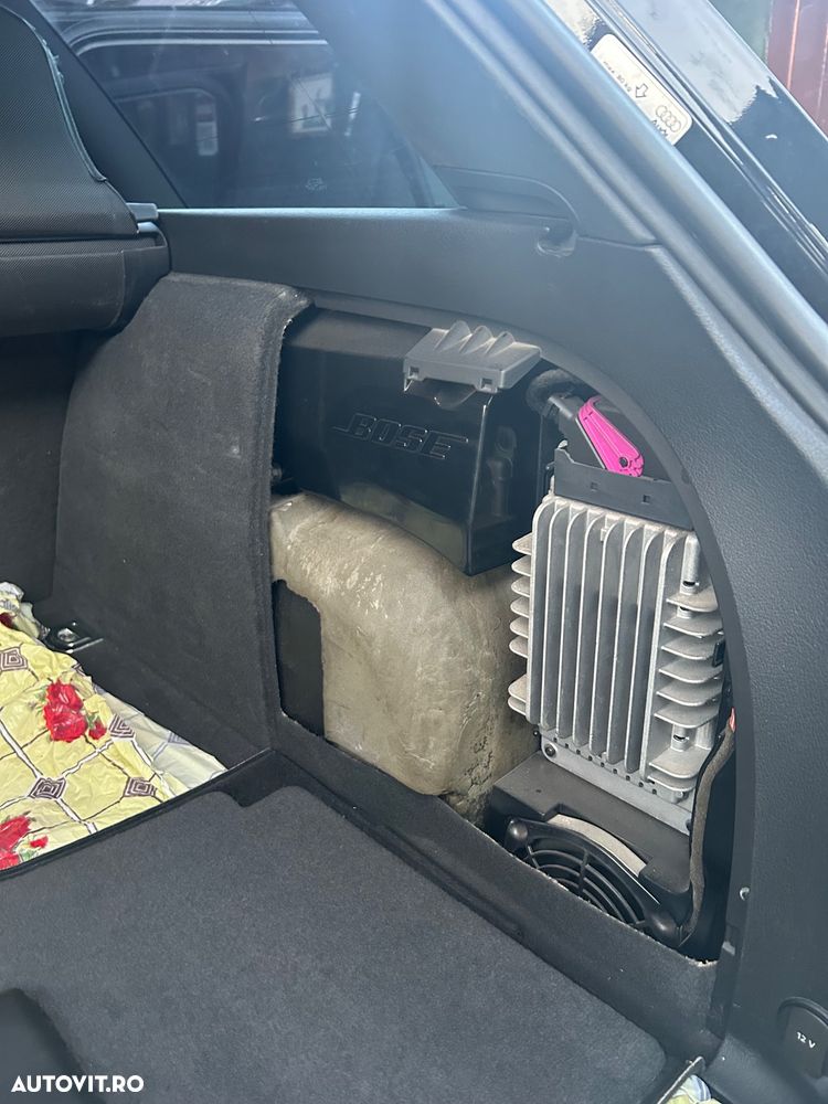 Audi A4 Avant 2.0 TDI - 9