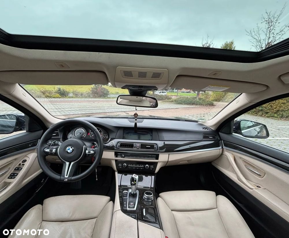 BMW Seria 5 530d xDrive - 16