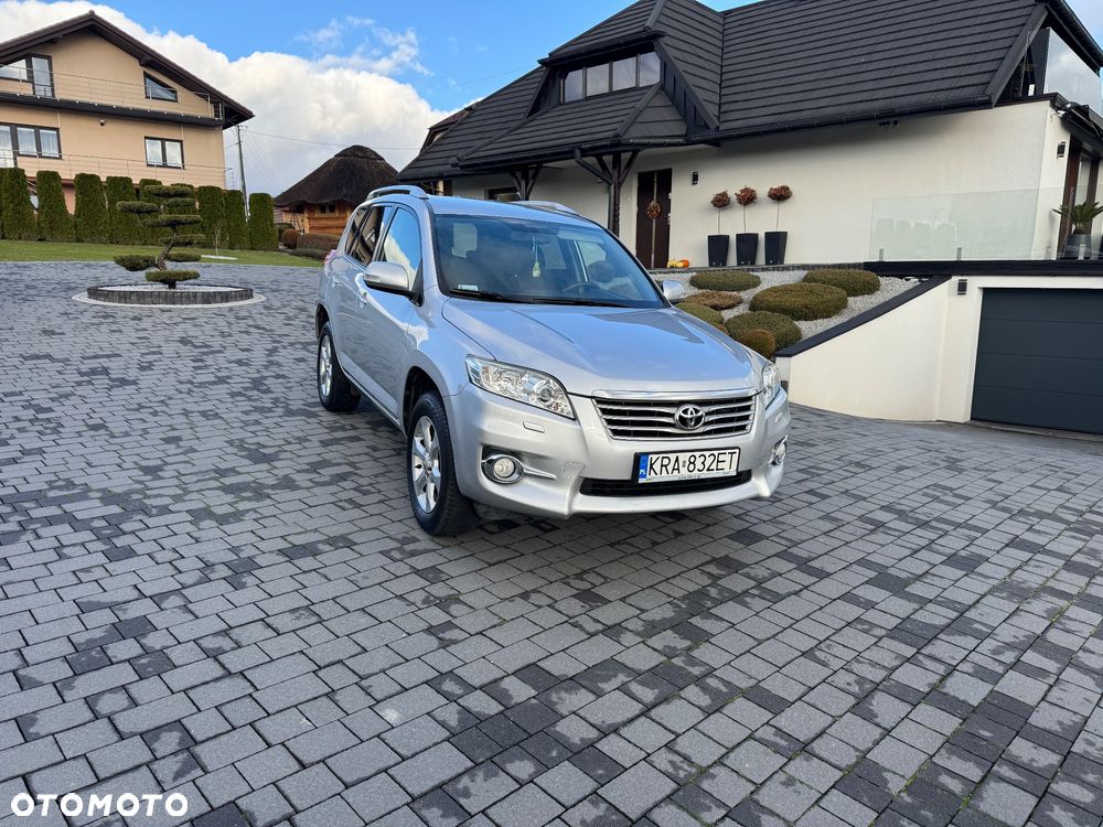 Toyota RAV4 2.2 D-4D Prestige - 1