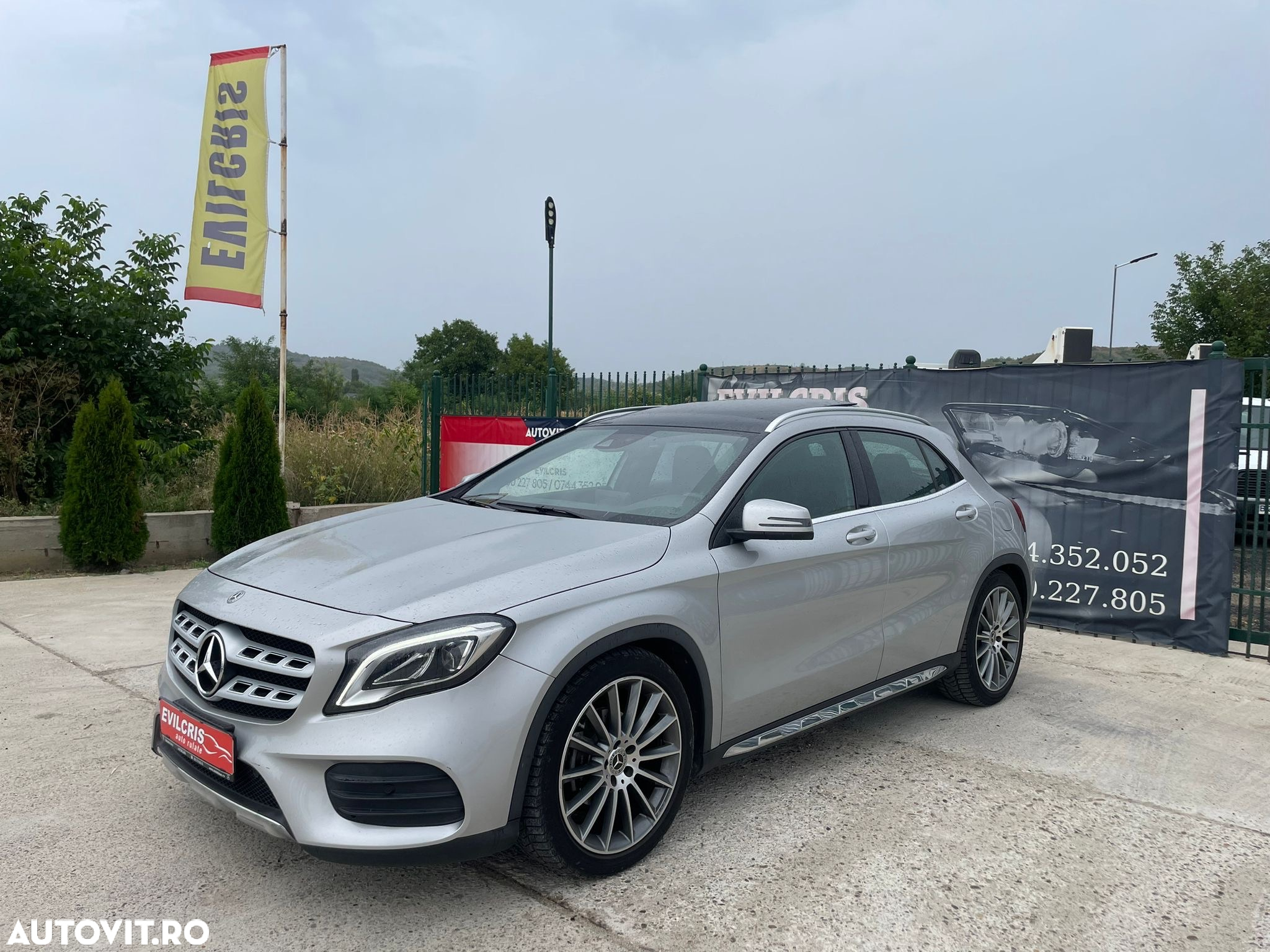 Mercedes-Benz GLA 200 d Aut. - 9