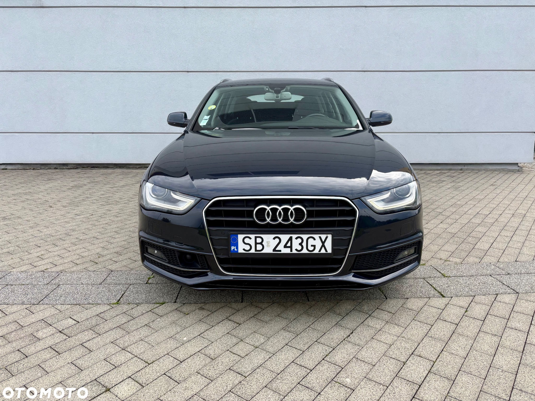 Audi A4 Avant 2.0 TDI DPF clean diesel S line Sportpaket - 2