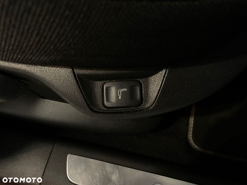 Citroën C4 Grand Picasso 2.0 BlueHDi Exclusive - 23