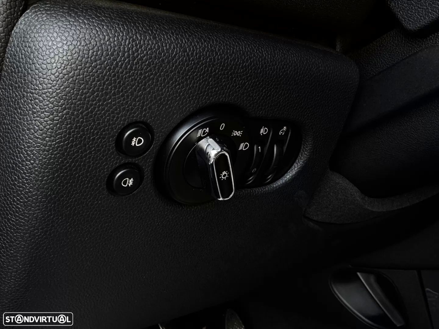 MINI 3 Portas - 26