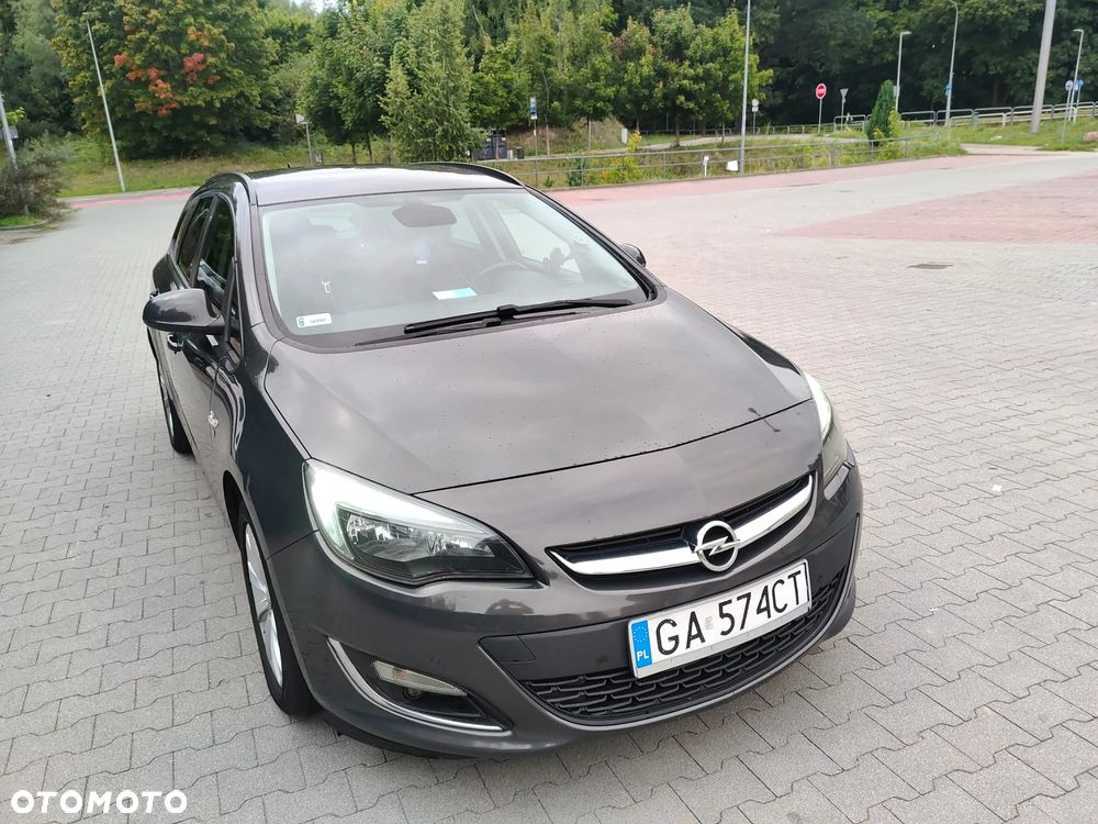 Opel Astra 1.4 T Sport EU6 - 1