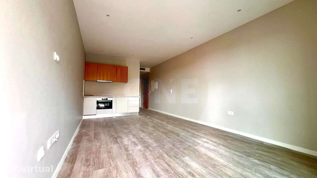Apartamento T1 NOVO, com AC, cozinha equipada, no centro de Machico - Grande imagem: 2/8