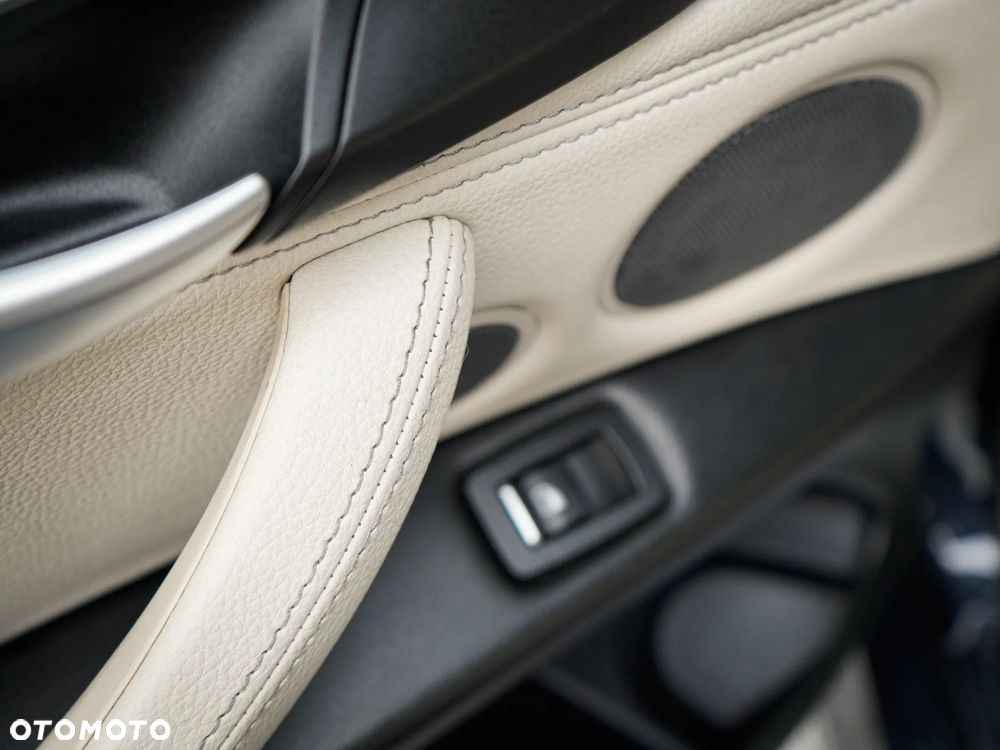 BMW X5 xDrive30d - 25