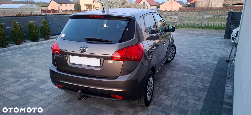Kia Venga 1.6 CVVT Spirit - 9