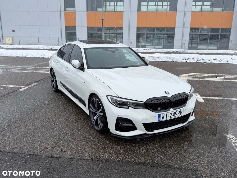 BMW Seria 3 330e M Sport sport - 35