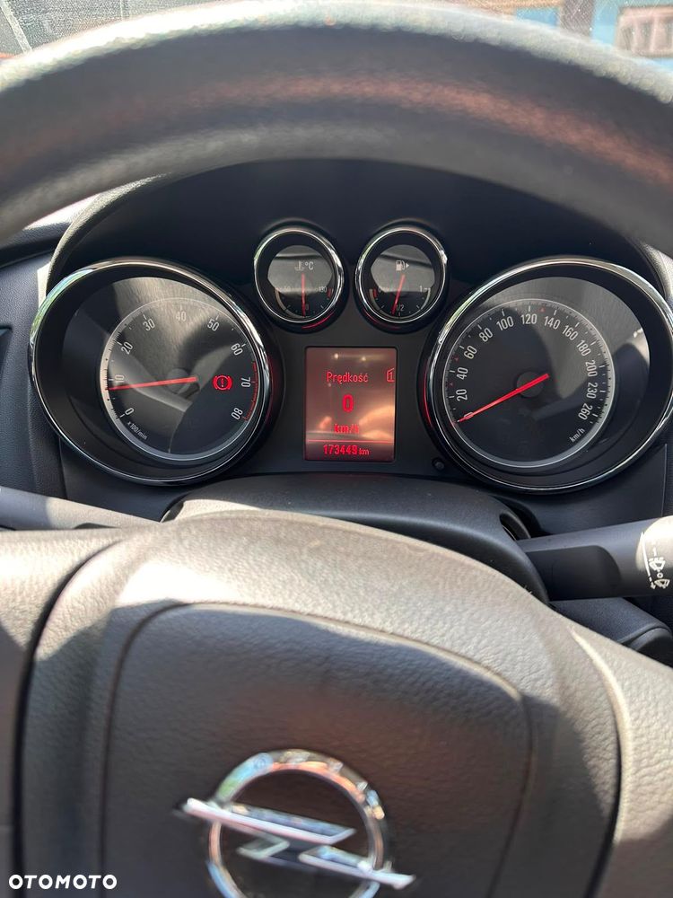 Opel Astra - 31